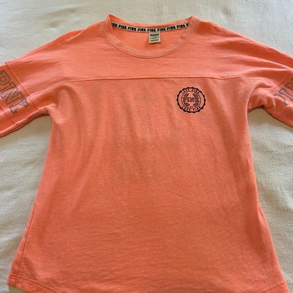 PINK Pullover - Picture 3 of 6